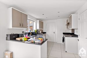 Photo 9- click for photo gallery